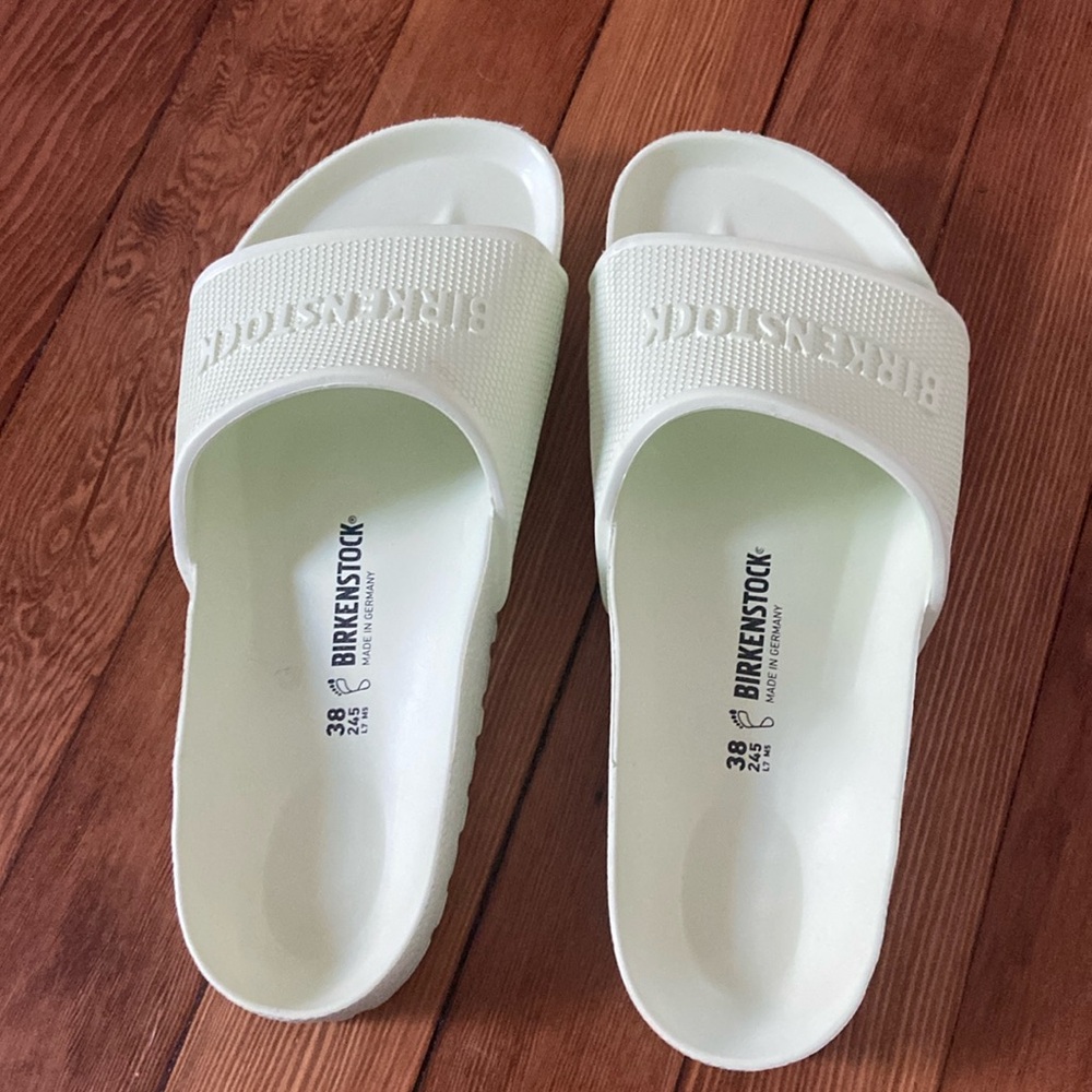 Birkenstock pool slides